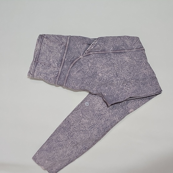 Lululemon Fast and Free Tight II 25" Ice Dye *Non-Reflective Ice Wash - Picture 4 of 5